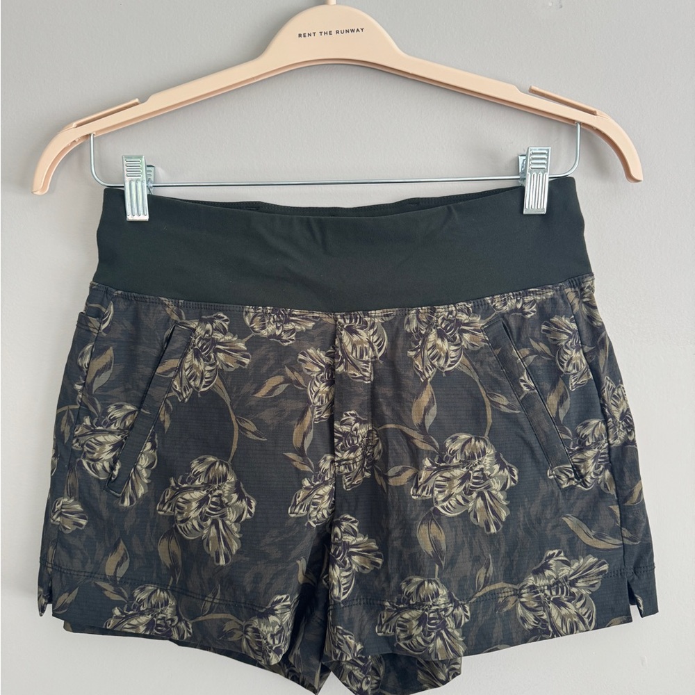 Athleta Black and Purple Printed Shorts